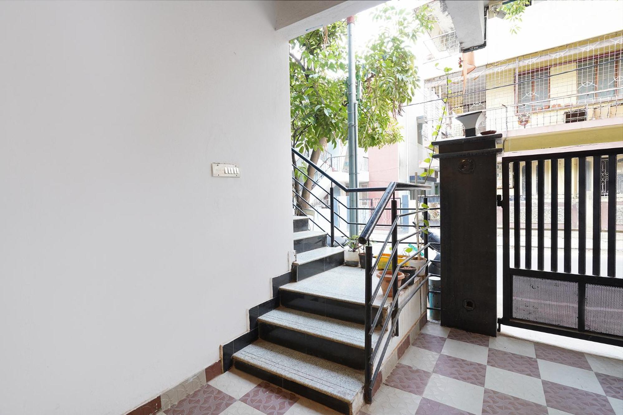 Fabexpress Kings Suites I Bangalore Exterior photo