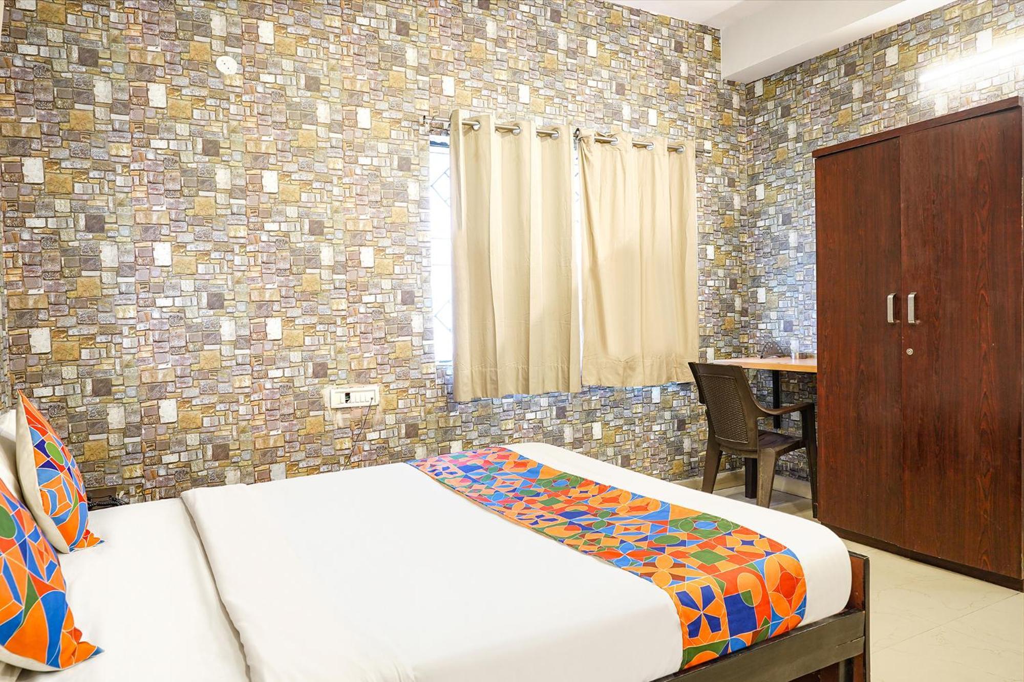 Fabexpress Kings Suites I Bangalore Exterior photo