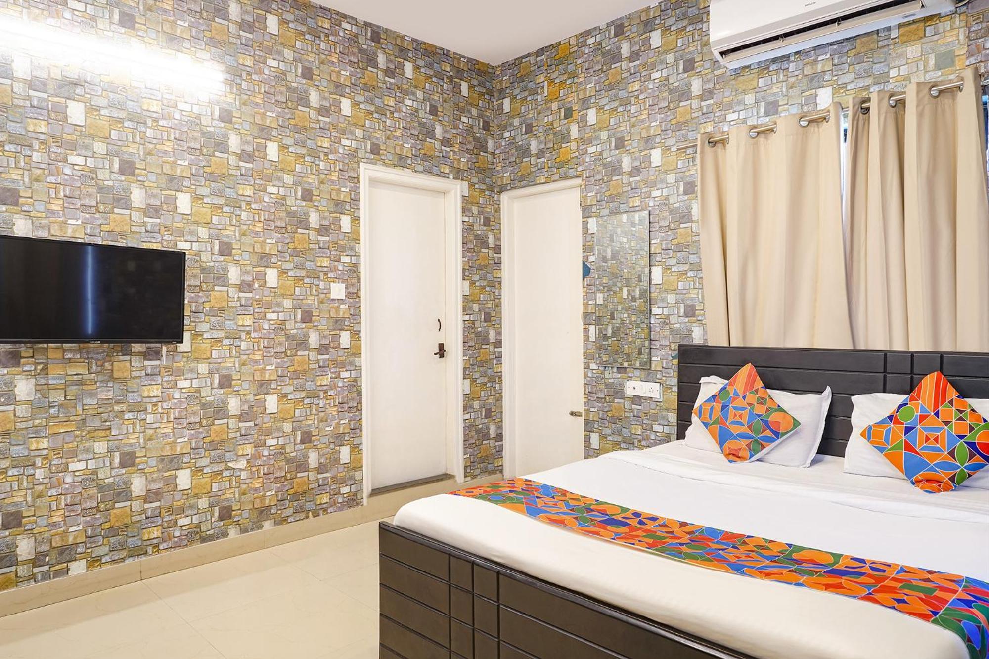 Fabexpress Kings Suites I Bangalore Exterior photo