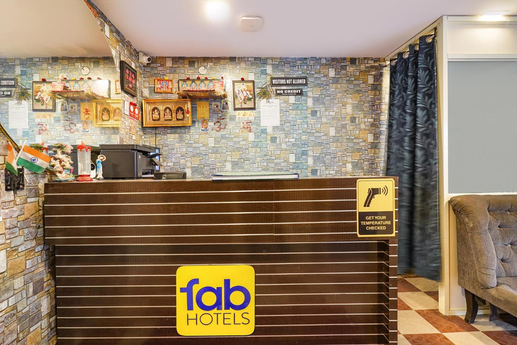 Fabexpress Kings Suites I Bangalore Exterior photo