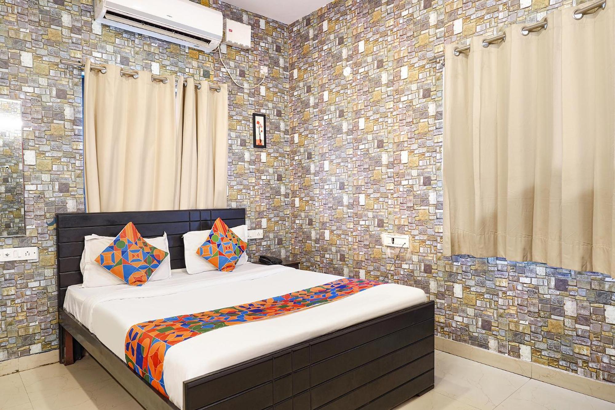 Fabexpress Kings Suites I Bangalore Exterior photo